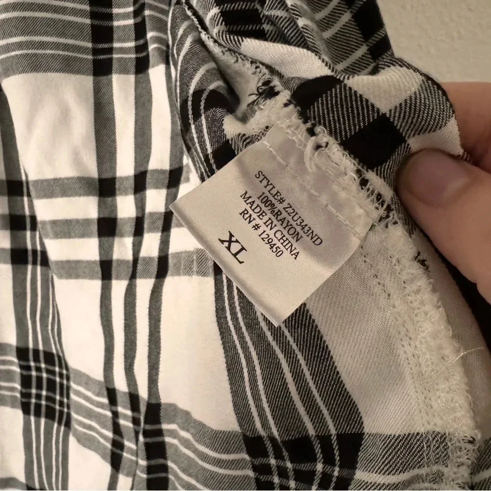 Como Vintage Plaid Flannel Button Down Shirt Black White Grungecore XL Cozy - Picture 10 of 14